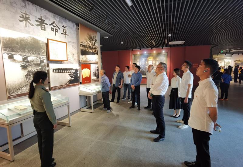 “展望十四五 勠力再启航”乐鱼app最新版下载-乐鱼（中国）
建设党支部开展红色星期五主题党日活动 (3)_800-550
