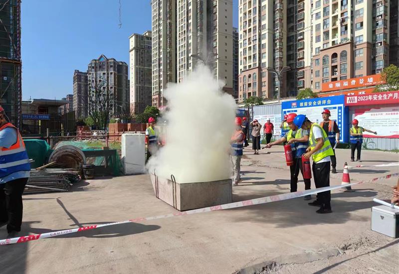 乐鱼app最新版下载-乐鱼（中国）
建设公司开展2023年安全生产月应急救援演练活动 (4)_800-550